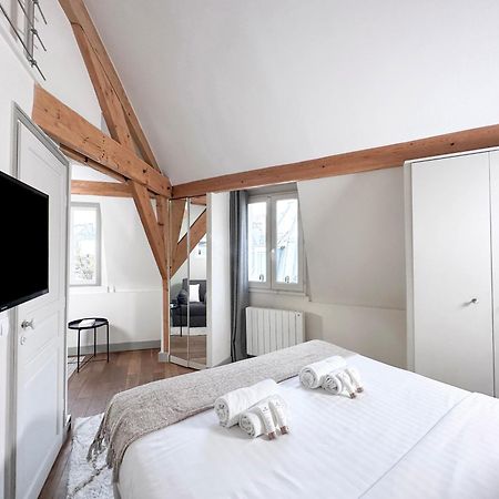 Apartamento St Michel París Exterior foto