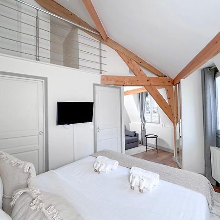 Apartamento St Michel París Exterior foto