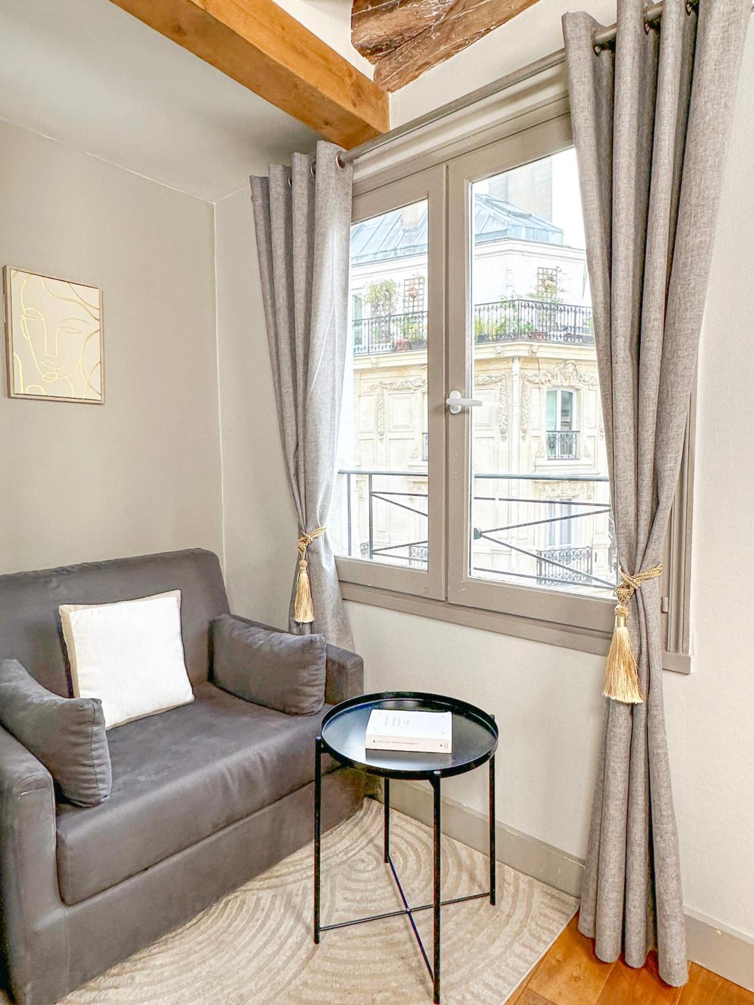 Apartamento St Michel París Exterior foto