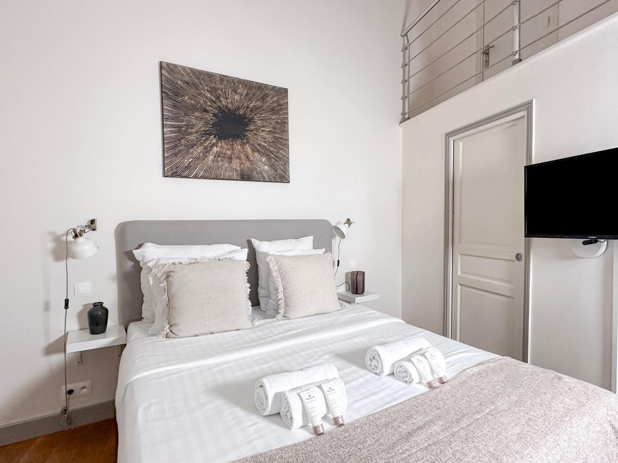 Apartamento St Michel París Exterior foto